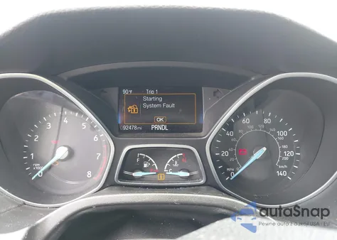 2015 Ford Focus Se z USA, uszkodzony, nr VIN 1FADP3K21FL315660